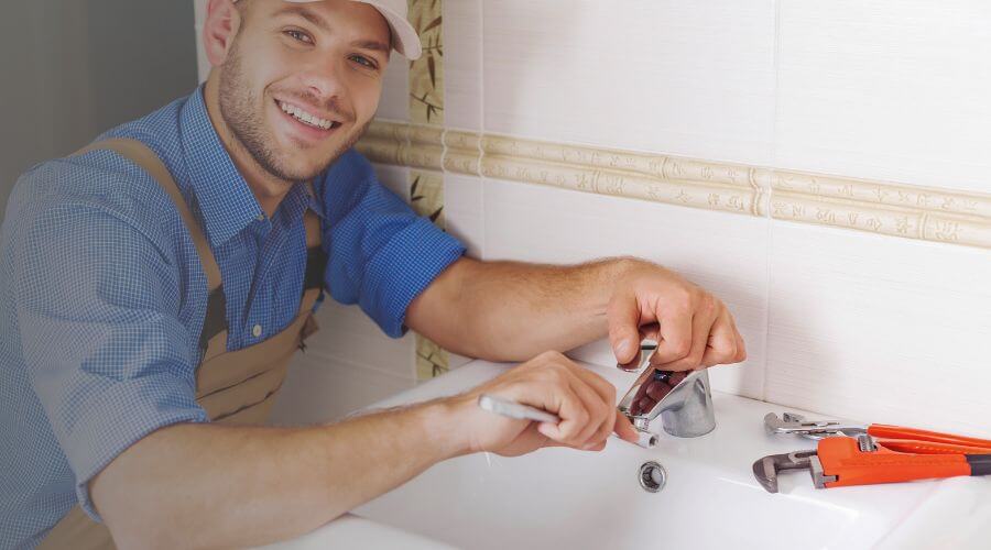 Handle or spout repair in Channing, MI